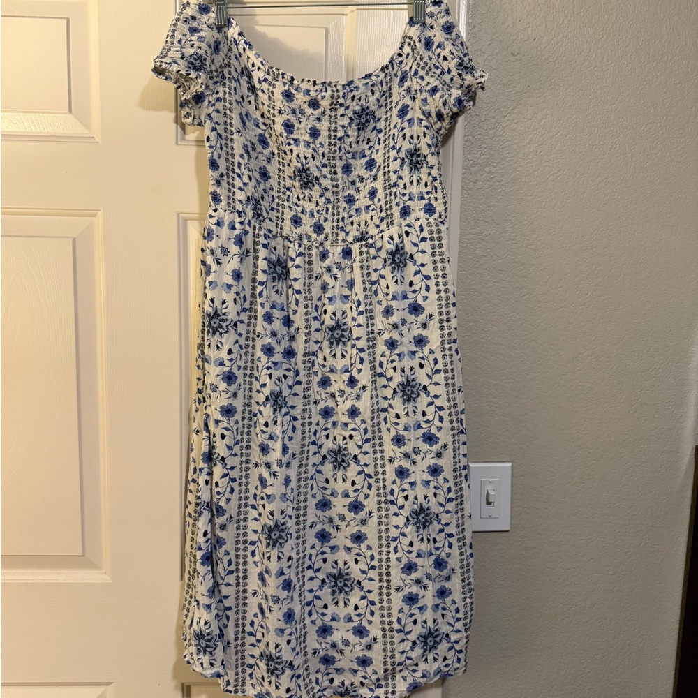 Floral Blue and White Women's Dress
